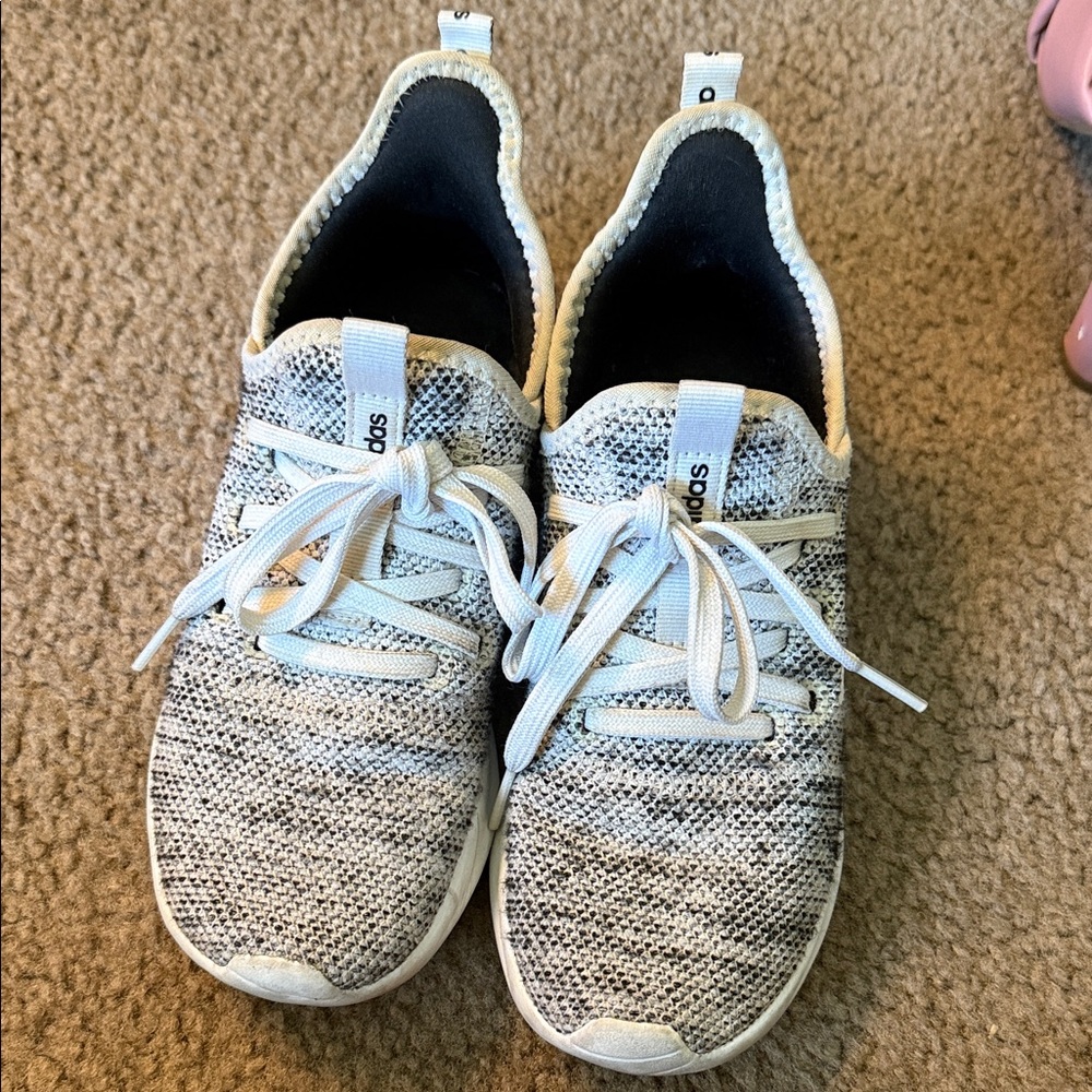 Adidas Cloud foam